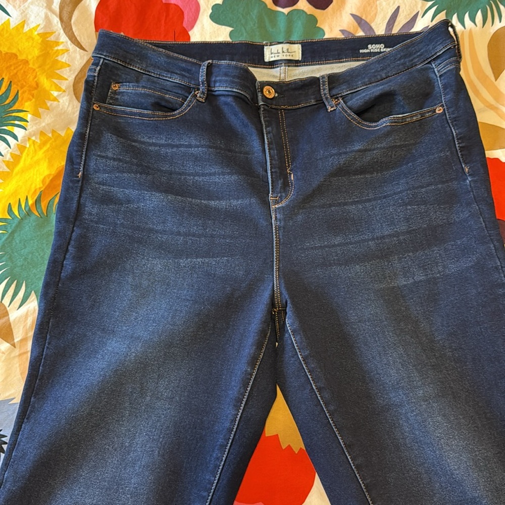 (Like New) Nicole Miller New York Jeans - Picture 2 of 6